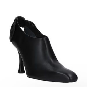 Brand new Proenza Schoulder pump